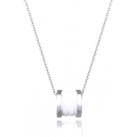 Kelvin Gems White Fleur Pendant Necklace